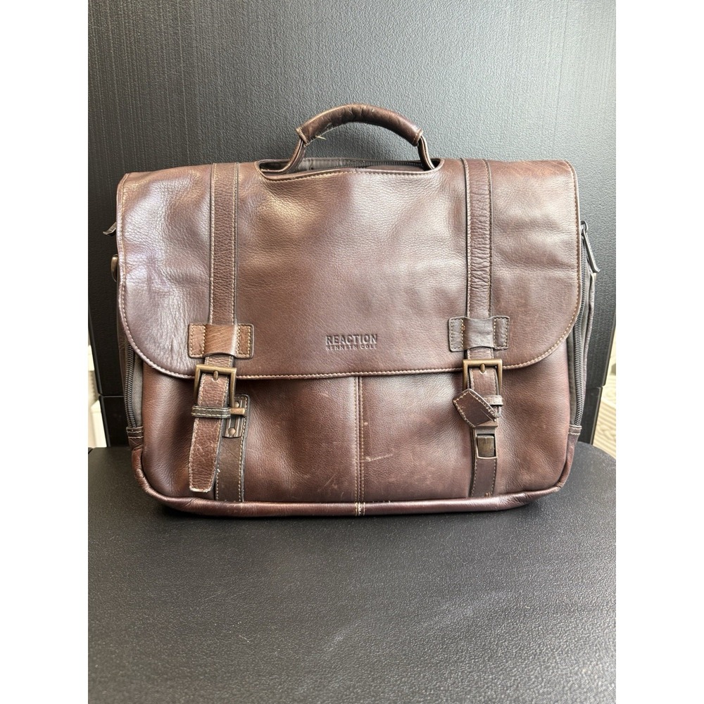Kenneth Cole Reaction Leather Messenger / Laptop Bag (Dark Brown)(NO STRING)